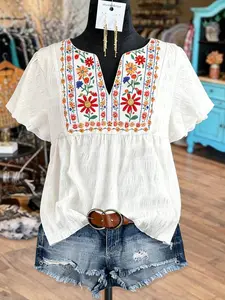 Women's Plus Size Fresh Floral Print Blouse, Womenswear Top, V Neck Design, Casual Loose Fit, Perfect for Spring Summer Denim Jeans