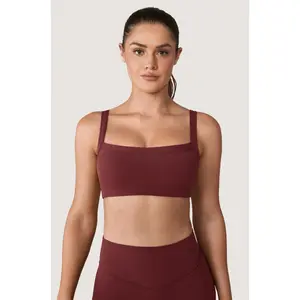 Unissu Hugcurve Adjustable Square Workout Bra