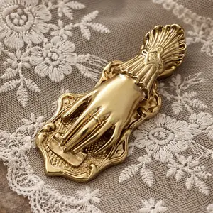 Hand Clip Vintage Journal Charm Paper Notebook Metal Holder Retro Binder Bookmark Clamp Victorian Book Office Organizer