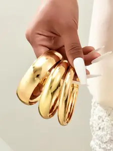 Vintage Style Fashion Elegant Wide Metal Cuff Stackable Bracelets Set, Statement Pieces, Layered Design Jewelry for Women, Perfect for Parties, Dates, Gifts, Daily Wear, Classic Elegance