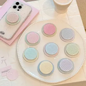 Korean-Style Color-Blocked Plaid MagSafe Silicone Cellphone Holder, Aesthetic Instagram-Worthy Design, Retractable Airbag Support, Cute Magnetic Grip & Stand for Women, Stable Mobile Phone Accessory