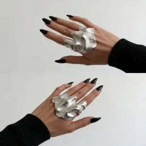 [Mechanical Punk Style] 2pcs Mechanical Punk Style Irregular Pleated Joint Ring |   Unique and Exquisite Rare Ring