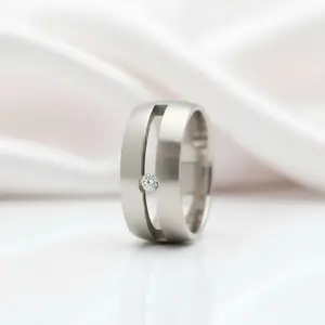 9mm Men's Ring Band with Round Diamond Option