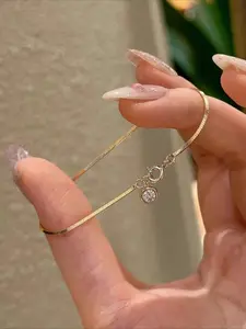 Elegant Zircon Snake Bone Bracelet for Women, Simple Fashion Daily Commute Jewelry, Versatile and Stylish Hand Chain, Snake Bone Design, Versatile Accessory, Hand Chain Type