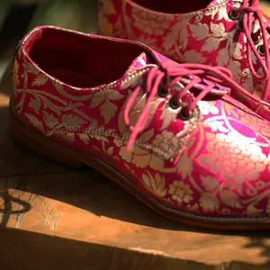 Pink Brocade Round Toe Cuban Heel Oxfords for Women - Classic Shoes Elegant