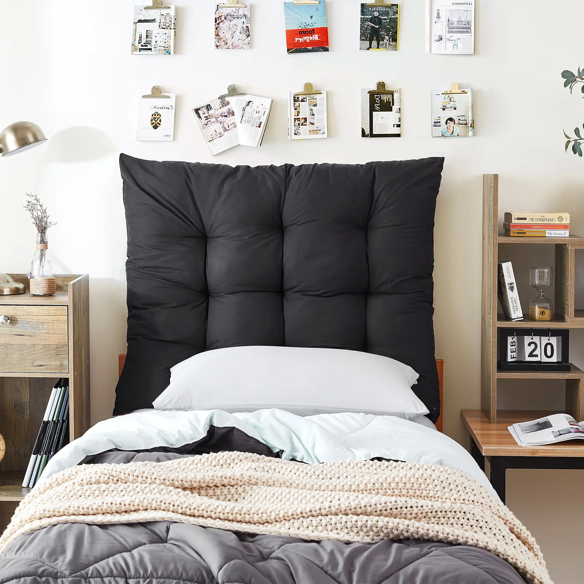 Rainha - Puffy Tufted College Headboard - Black
