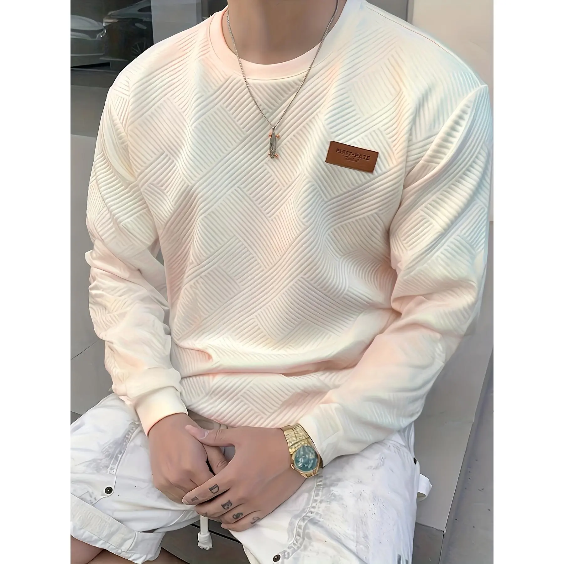 Men's Fashion Casual Sweatshirt - Soft Polyester Fiber, Round Neck, Long Sleeve, Gradual Layer with Serrated Pattern Patch |   Machine Washable, Ideal for Spring and Autumn