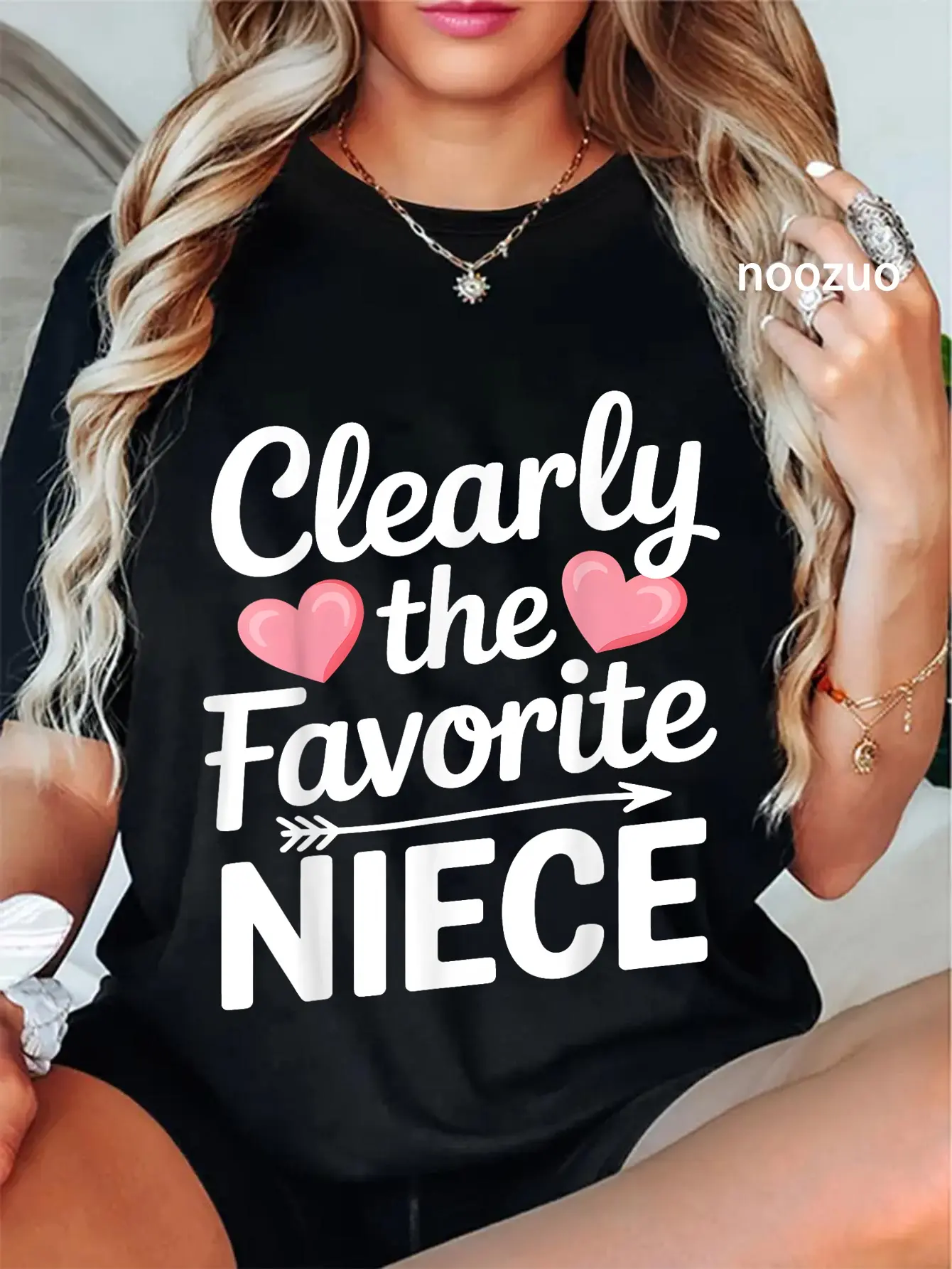 Women's Vintage Family-Themed Graphic Short-Sleeve Round Neck Top, Funny 'Favorite Niece' Slogan, 100% Cotton for Everyday Casual Streetwear