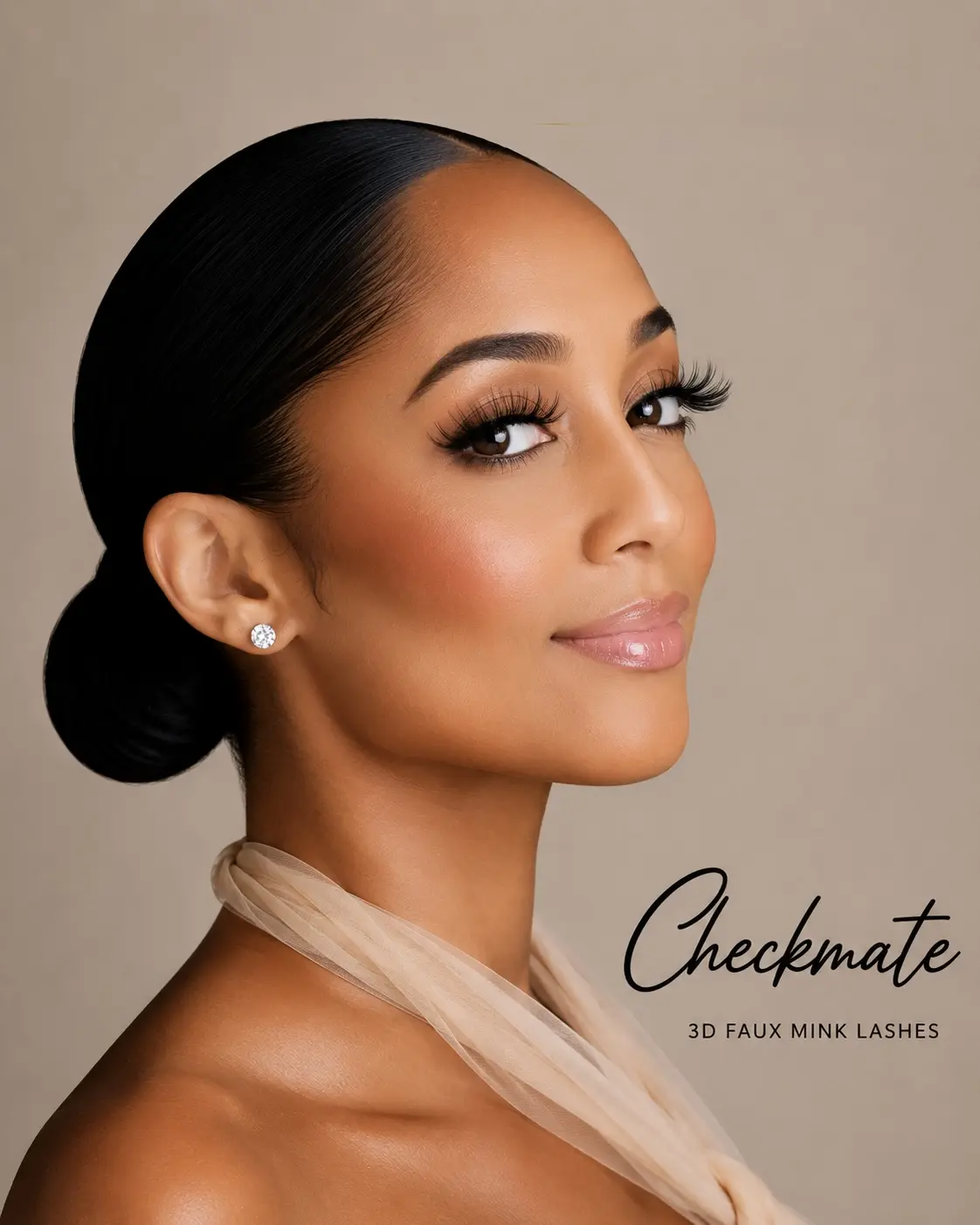 CHECKMATE SIGNATURE COLLECTION  3D FAUX MINK LASHES  Game Over.  When you’re ready to make an entrance, Checkmate delivers. Full, dramatic volume and striking definition create a look that’s powerful, confident, and unforgettable.