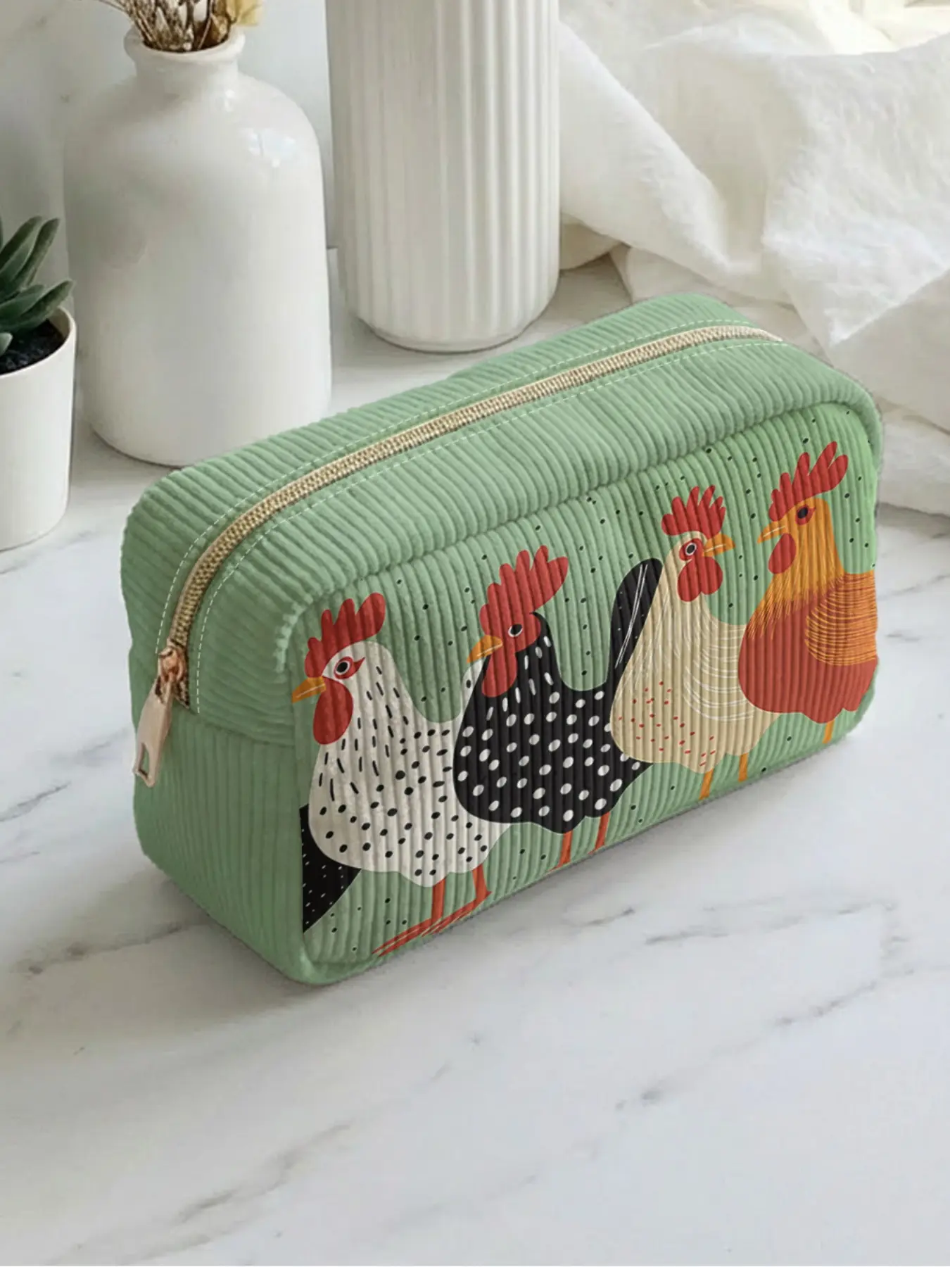 1 piece of colorful rooster pattern 2D printed makeup bag, Cosmetic Travel Bags, large capacity design, suitable for all seasons, can hold daily skincare products and various cosmetics, liftable for daily life and travel Makeup Organizer Pouch