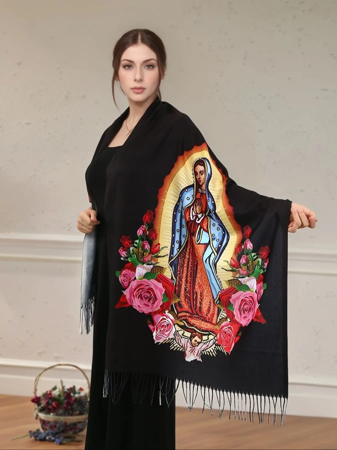 Elegant Printed Polyester Scarf with Tassel Fringe, Floral Print Shawl Wrap for Women, Windproof & Warm, Perfect for Parties & Gifts
