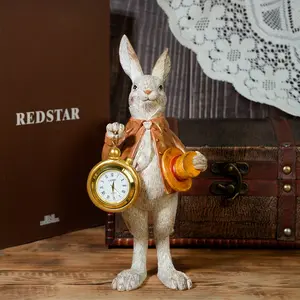 1 PC Vintage Rabbit Figurine Holding Pocket Watch & Hat, Alice in Wonderland Style Bunny Statue, Resin Animal Ornament, Resin Animal Sculptures, Retro Desk Shelf Home Decor, Room Decor, Living Room Decoration Home Decoration Gift