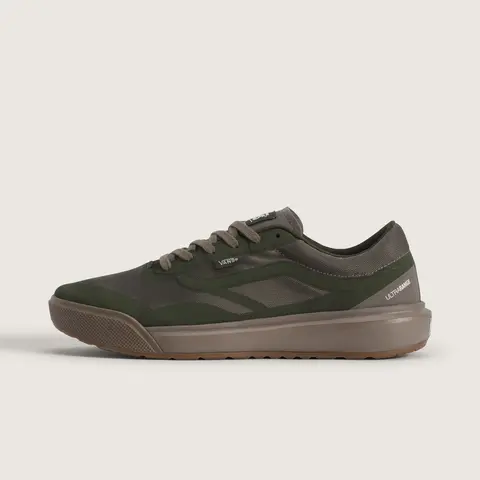 Vans Unisex UltraRange 2.0 Low Top Shoe