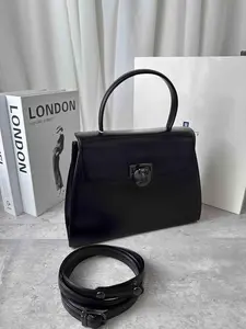 Pre-owned Givenchy As Shown Tote Bags handbag in cowhide leather MR15022026Z847