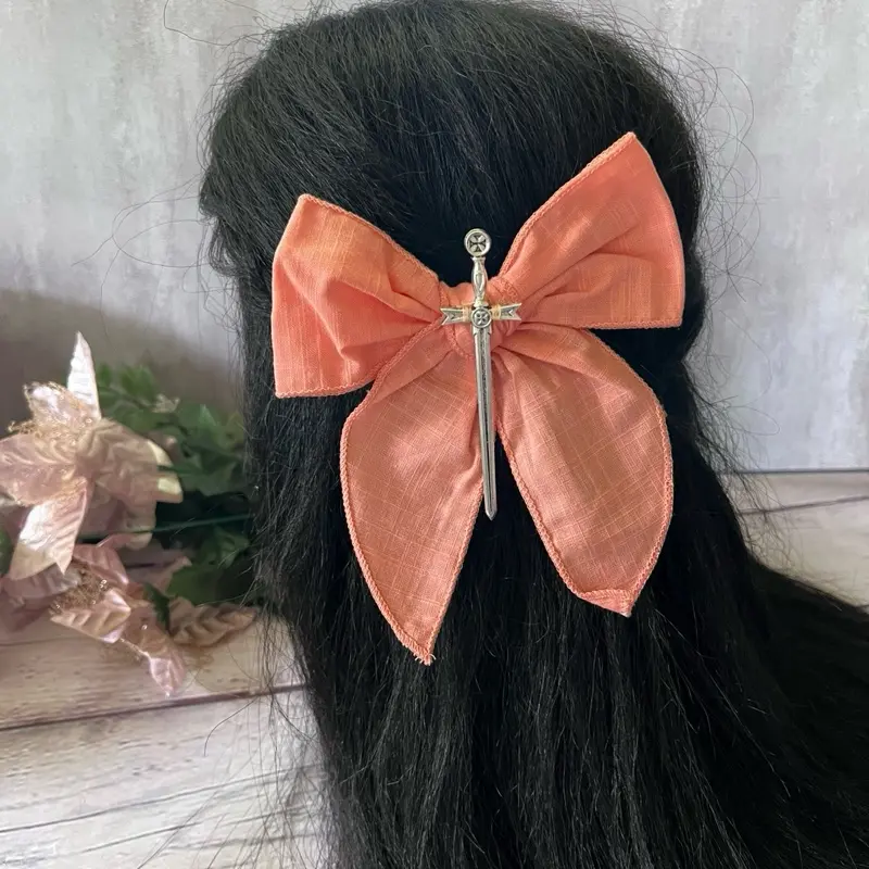 Small bow with swords