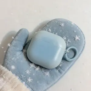 Blue Gradient Earphone Case with Hanging Loop, Compatible with AirPods Pro 3 & 2, Cute Apple AirPods 4 & 3 Protective Cover