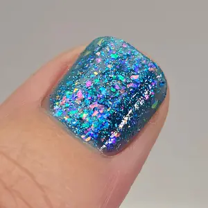 Rainbow Fish | A Blue Jelly Base Containing a Mixture of Four Different Types of Large Aurora Flakes, Tiny Blue Glitters, and Blue Chrome Microflakes