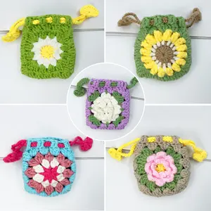 Women's Delicate Crochet Headphone Pouch with Floral Design, Handcrafted Headphone Carrying Bag Mini Coin Purse for Christmas Gifting and Daily Use