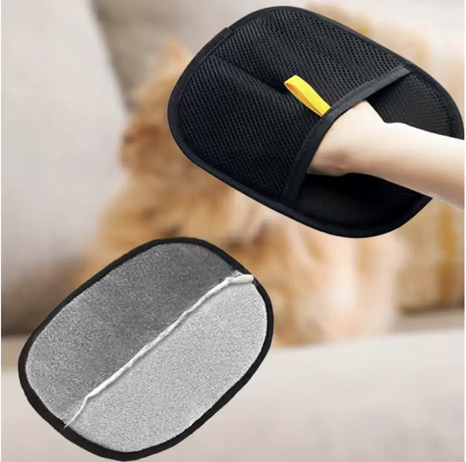 Pet Fur Grooming Glove for Dogs & Cats