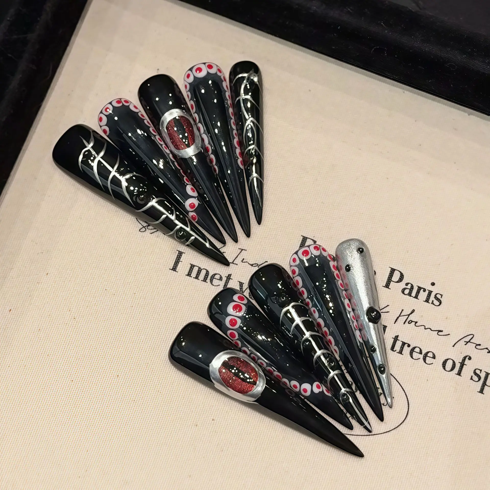 For live streaming Custom Press on Nails - Manicure, Selectable Size/Length, Random Style, Iridescent Glitter Butterfly, Sparkling Accents, Long-Lasting, Live Streaming & Versatile Nail Design Pairing, Suitable for Multiple Occasions