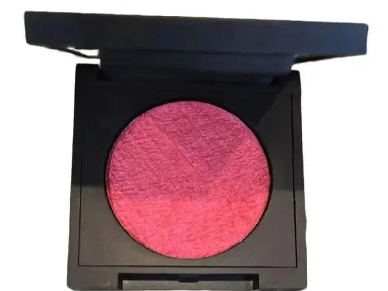 Christmas Fantasy Talc Free Blush Vibrant Pink Shade for Festive Makeup Look Smooth Application Talc-Free Formula Ideal for Holiday Parties
