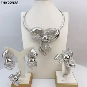 FHK22928 Elegant Silver Leaf Design Jewelry Set with Necklace Earrings and Bracelet for Women
