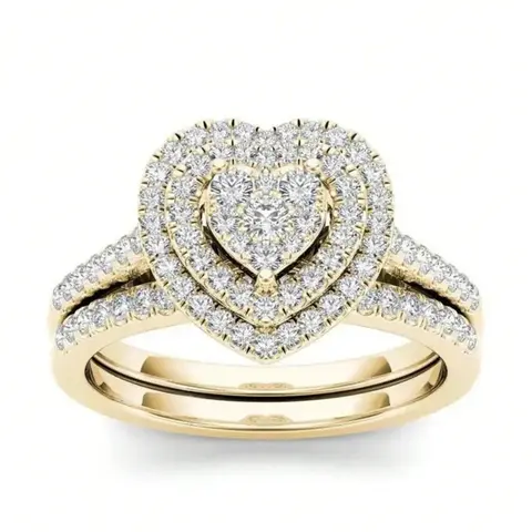 Mother's Day Gift Elegant Women's Zinc Alloy Heart-Shaped Rhinestone, Sparkling Rings, Heart Cluster Ring, Perfect Engagement Gift, Fashion Accessory for All Occasions, Statement Ring