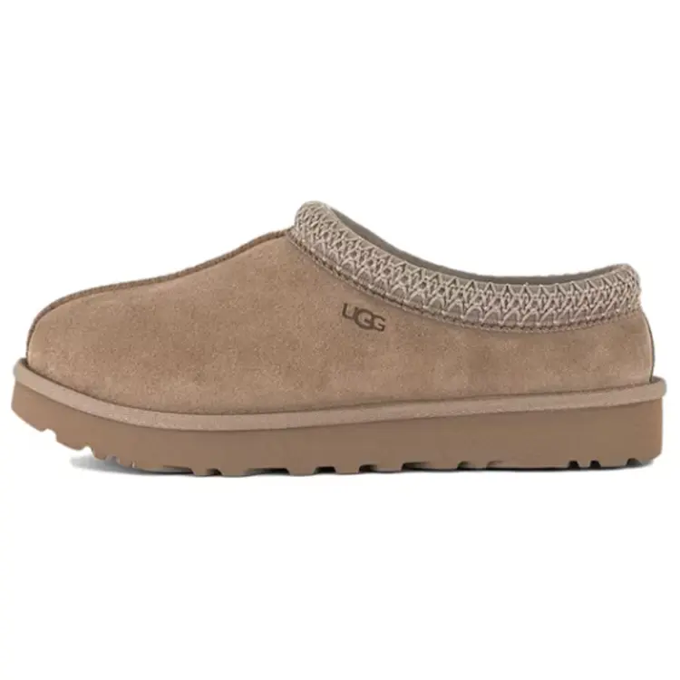 UGG Women's Tasman Slipper, Cozy Sheepskin Lined Comfort Shoe in Mushroom with Indoor-Outdoor Rubber Sole, Footwear, 6-6.5 Uk, Casual, Runs Large, 5-5.5 Uk