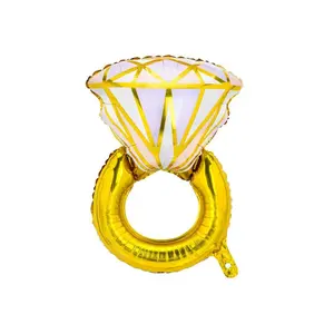 DIAMOND RING BALLOON