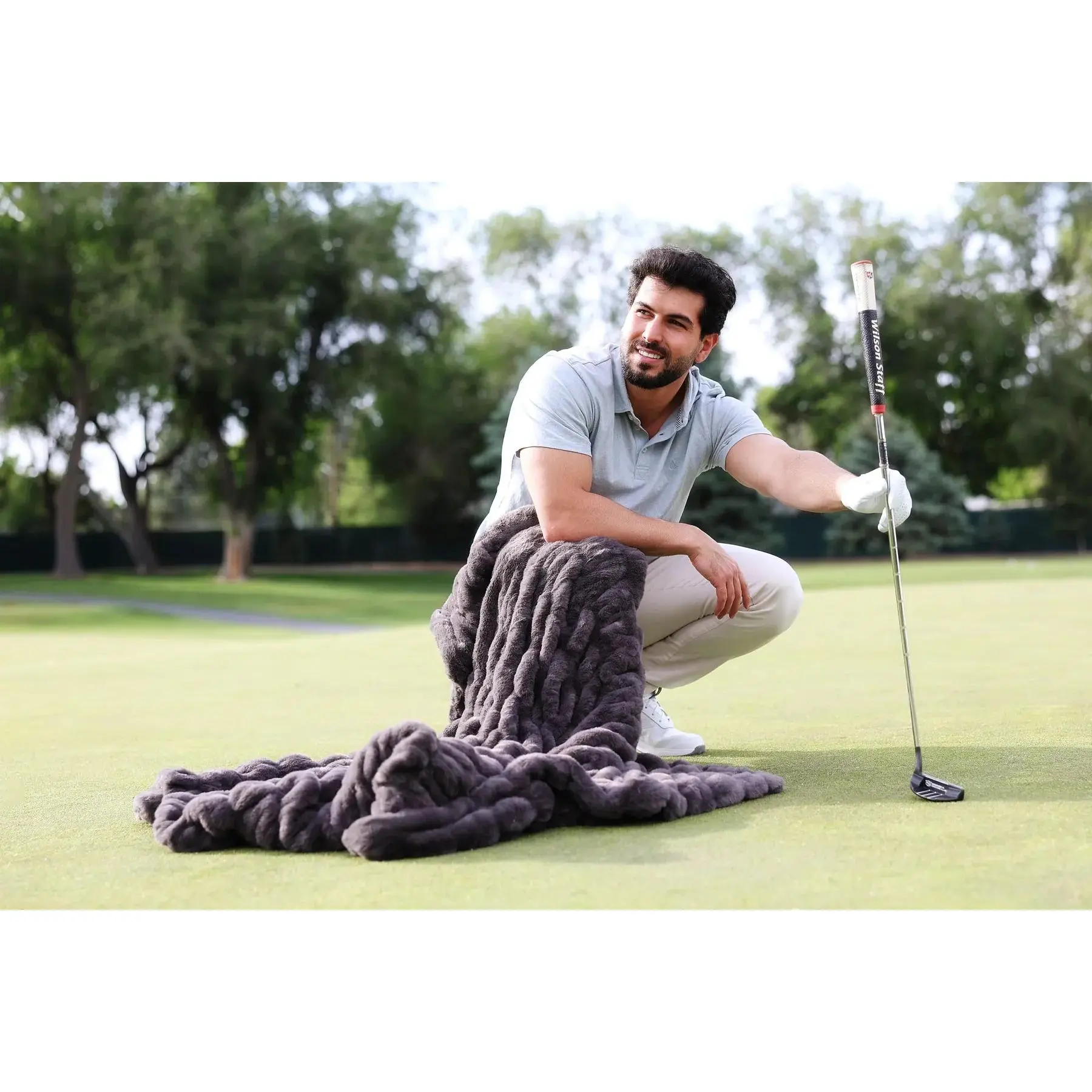 Hugs Charcoal Blanket