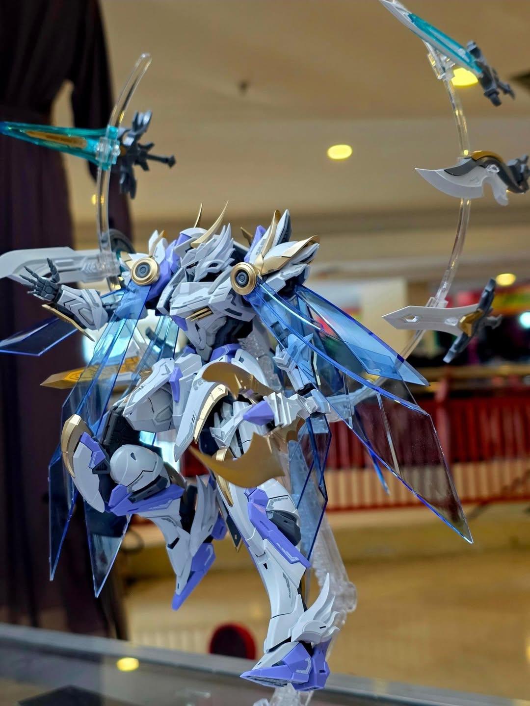 Funtasy Planet SNAA 1/144 Mecha Model Kit -Divine Invoker Percival Awakening Deluxe Edition - Articulated Action Figure Building Kit, Sovereign Sword Array, Gift for Adults & Teens