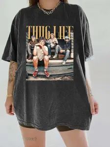 Retro Golden Girls THUG LIFE Oversized Tee, Vintage Hip Hop Parody T-Shirt with “THUG LIFE” Slogan & Gangsta Granny Art, Ideal for Nostalgic TV Enthusiasts & Retro Hip Hop Admirers, Perfect for Street Style Looks, Vintage-Themed Events & Daily Casual Wear