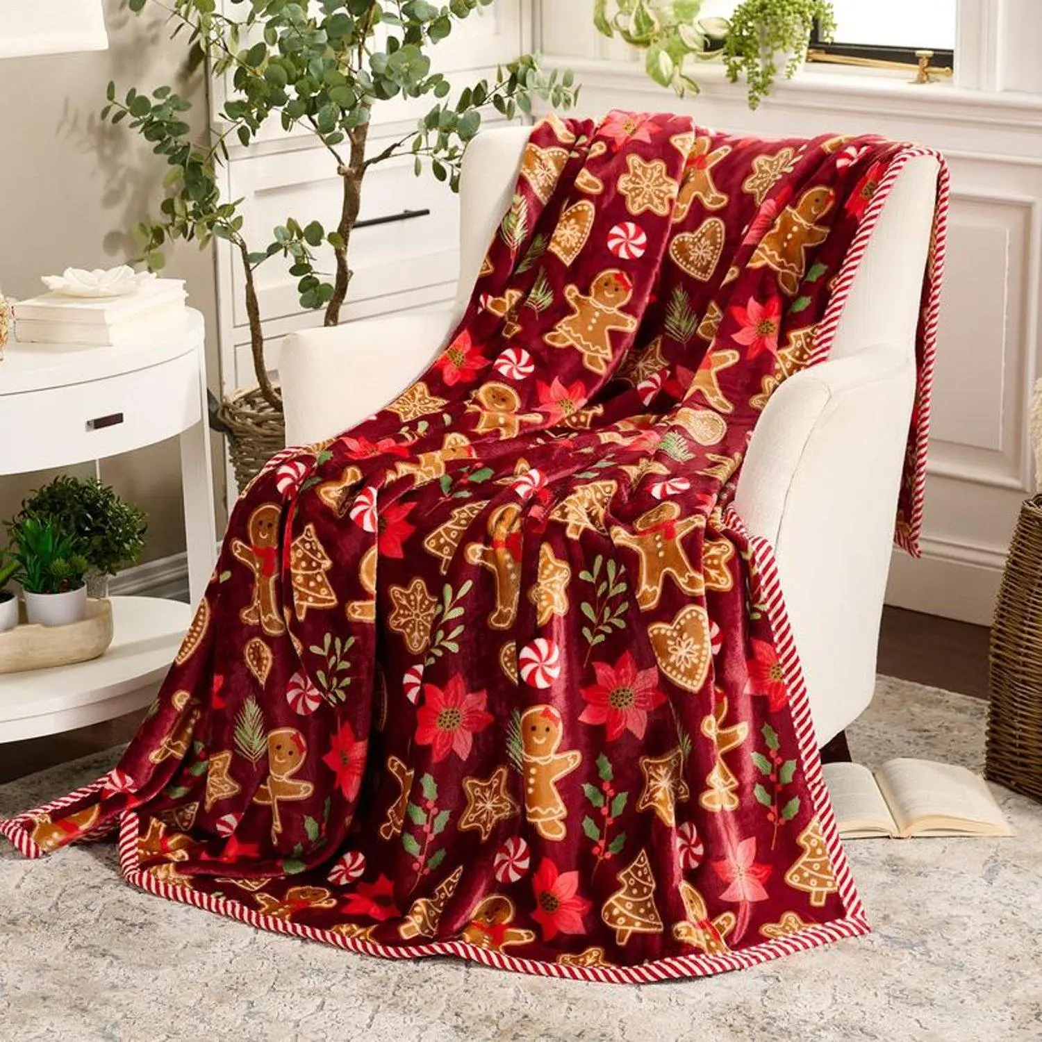 Holiday Printed Throw Blanket with Border Cozy Festive Decorative Soft Warm Versatile Winter Throw for Home Living Room Bedroom Use