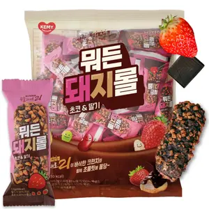 Korean Food CJ Freshway Chocolate Strawberry Crunch Roll Snack