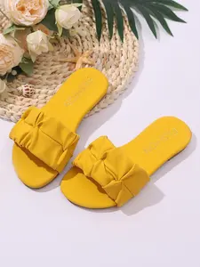 Girls' Pleated Bow Flip Flops, Colorful Soft Sole Slippers, Multiple Colors, Summer Outdoor Shoes, Easy Slip-On, Casual Style, Footwear