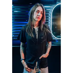 The Women's Barber Jacket- BARBER STRONG