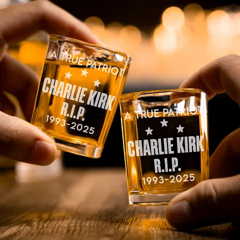 Charlie Kirk Memorial Shot Glass – A True Patriot R.I.P. 1993-2025 – Engraved Whiskey Shot Glass, Conservative Gift, MAGA Drinkware