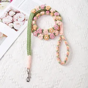 1.5M Handmade Braided Dog Leash, Durable Stylish Woven Rope Lead for Small and Medium Dogs, Comfortable Strong Pet Walking Leash for Training, Outdoor Walks and Christmas Gifts