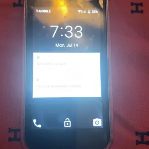 SOYES Mini Smartphone 3.0" HD Touchscreen Kids' Toy Cellphone GPS Portable Lightweight Android System Capabilities 3MP+5MP Dual Camera Setup Perfect Gift for Kids Learning Tool 1000mAh (notes to use 5V/1A adapters only)