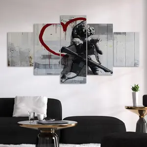 5 Counts Unframed Canvas Poster, Cupid With Gun And Heart Graffiti, Exquisite Poster, Perfect Living Room Decoration, Modern Art, Fashion Family Poster, Wall Art Decoration, Odorless, Waterproof, Artwork