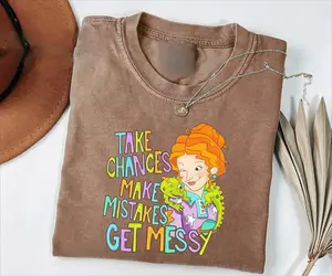 Oversized Teacher T-Shirt, Vintage Casual Take Chances Make Mistakes Get Messy Graphic Tee, Retro Cute Shirt for Women, Aesthetic Classroom Top, Trendy Teacher Apparel, Unique Gift for Her