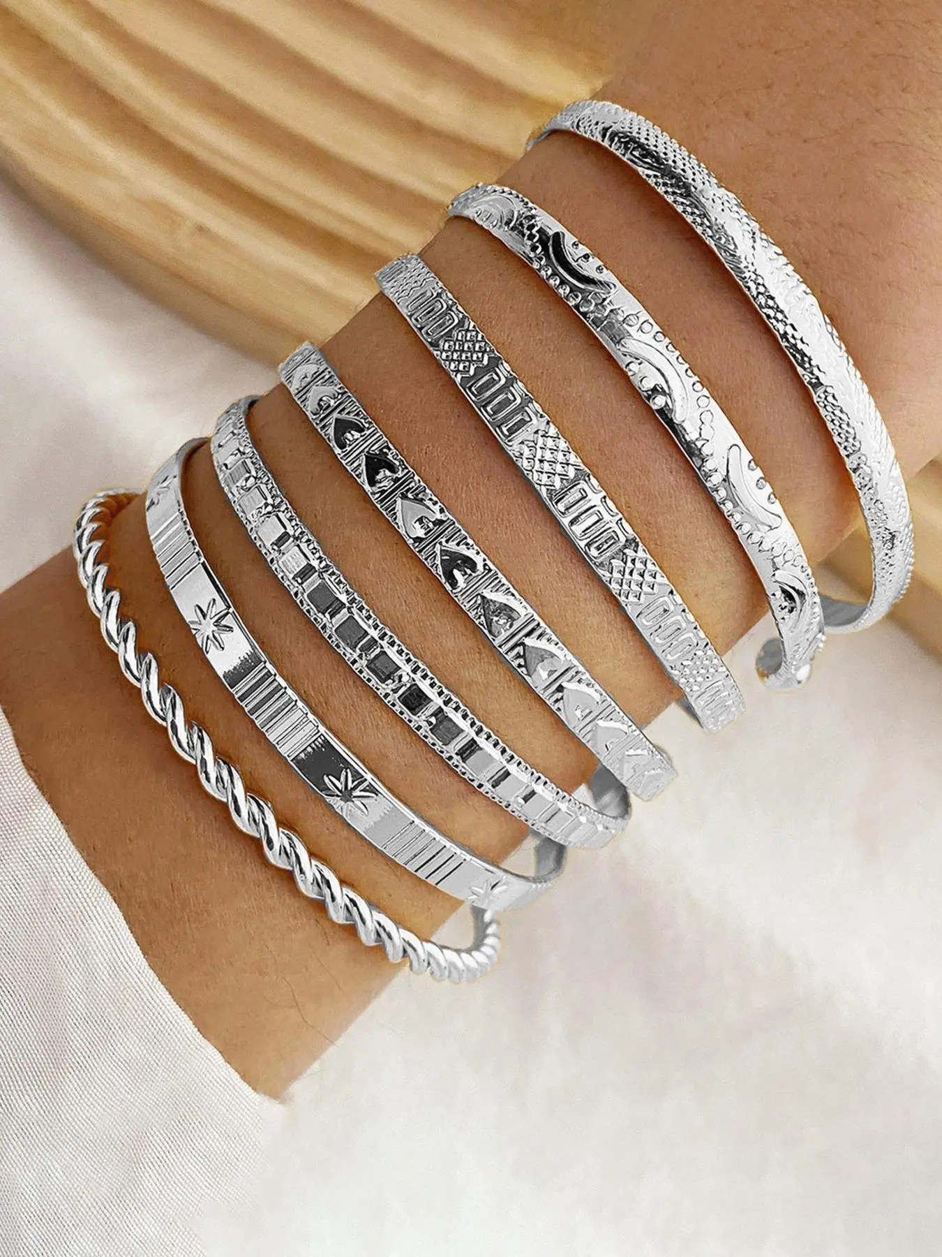 Fashionable Cuff Bangle, Fashion Jewelry for Party, Daily Clothing Decor, Trendy All-match & Exquisite Jewelry for Birthday Gift, Hypoallergenic Non Tarnish Stainless Steel Bracelet, Cuff Bangles Bracelets