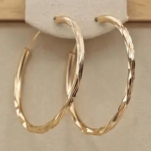Simple Golden Big Circle Hoop Earrings 18K Gold Plated Jewelry For Women,Geometric ring earring fashion design high-end sense temperament all-purpose earrings for women