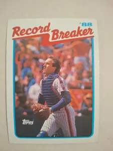 Gary Carter 1989 Record Breaker TOPPS Baseball Card