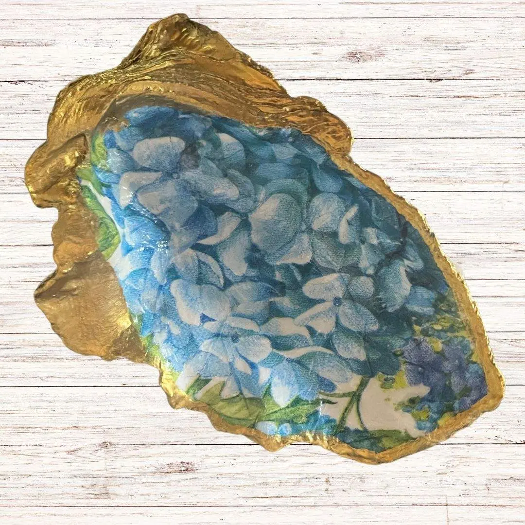 "Hydrangea" Decoupage Oyster Shell