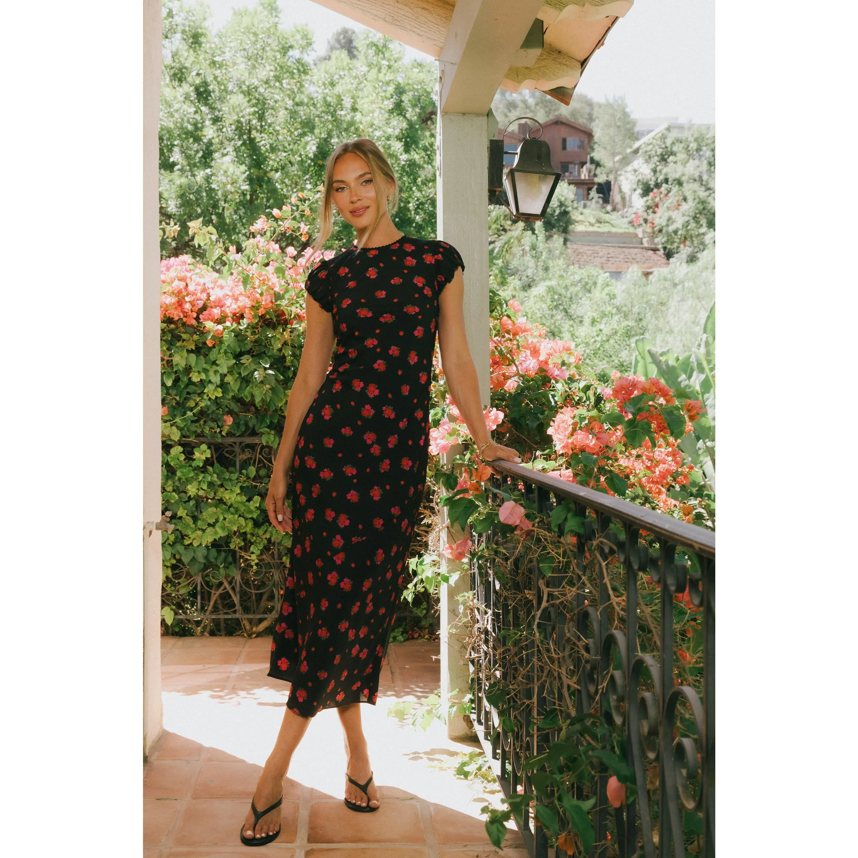 Women's Casual Black Floral Print Polyester Full Length Maxi Dress - Shortleeve, Lace Trim, Elastic Cuffs, Fitted, Zip + Keyhole, Crew Neck, Cold Wash, XS, XL, Black Dresses for Women