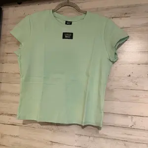 Lulumac Women's Mint Green T-Shirt with Lulu Mac Logo - Soft Cotton Blend Short Sleeve Top