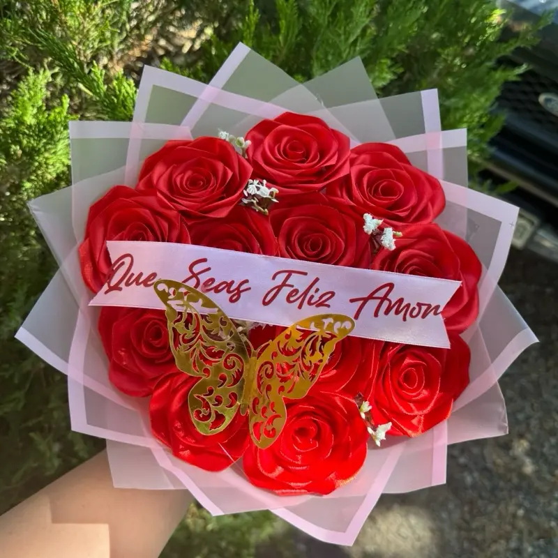 Ramo Chiquito -12 Rosas eternas Mini Luxury bouquet Decor