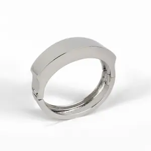 Niche-Designed Unisex Bracelet Bold Unique Style with Open & Adjustable Design Alloy Material Comfortable Gold Cuff Hypoallergenic Finish