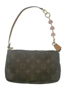 Pre-owned Louis Vuitton Canvas Pochette Monogram Perfect For Daily Use